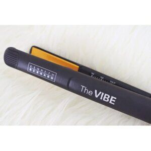 KENNETH BERNARD Vibe Flat Iron